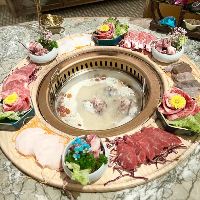 懷舊打卡火鍋店