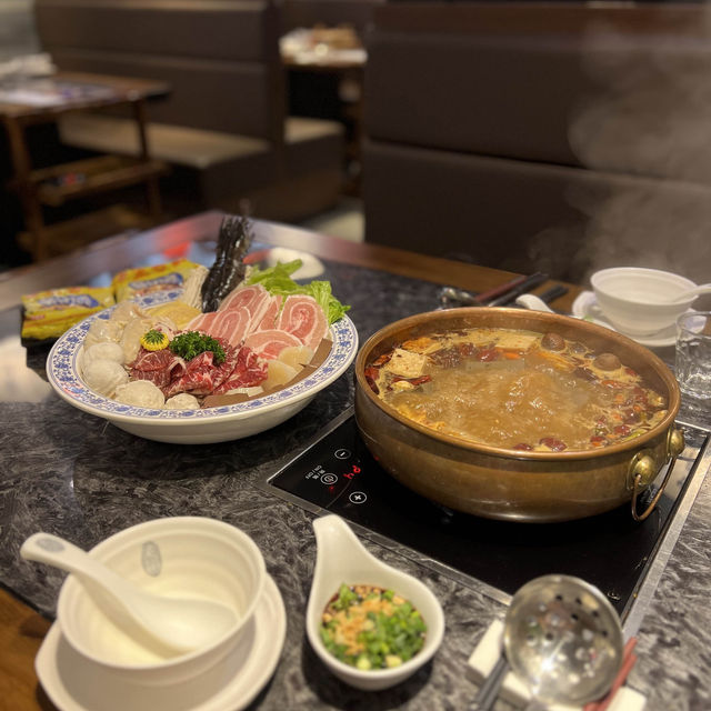 酒店內享受火鍋下午茶