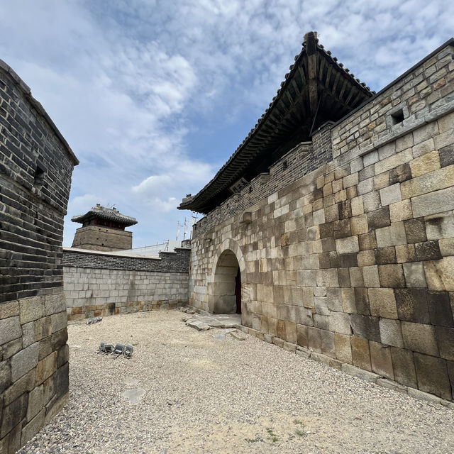 Hiked Over the Mighty Hwaseong Fortress!