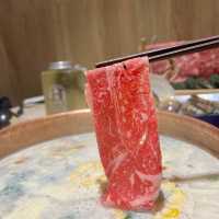 吃到飽台式火鍋🐮澳洲M9和牛