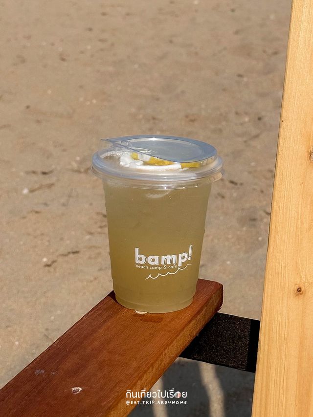 🏖️ คาเฟ่บนหาดทราย นั่งชิลรับคลื่นลมริมทะเลหัวหิน