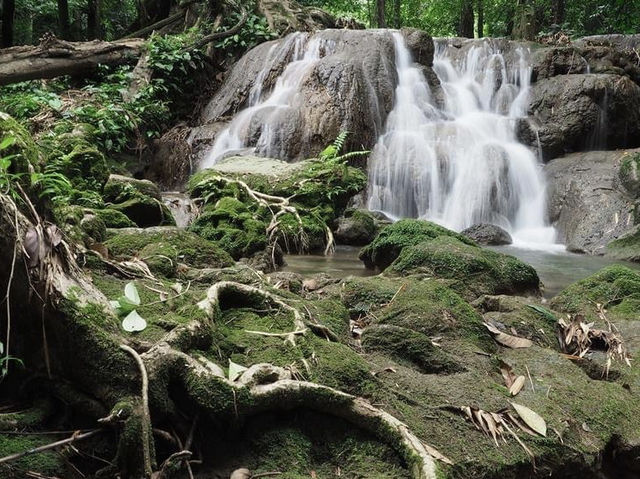 วนอุทยานสระนางมโนราห์ จ.พังงา