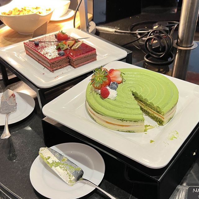 週末午市自助餐連小朋友自製pizza - 香港諾富特世紀酒店 週末午市自助餐連小朋友自製pizza - 香港諾富特世紀酒店