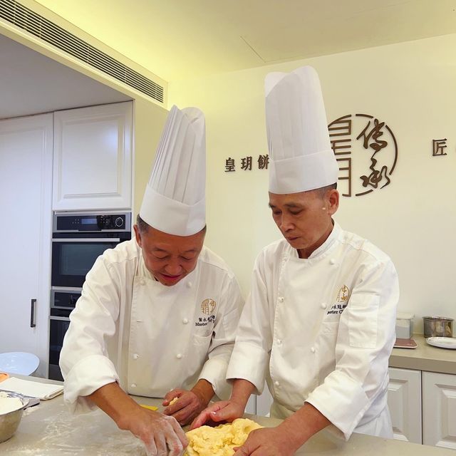 皇玥首次舉辦的🥮《 #皇玥中秋月餅工作坊 》❣️