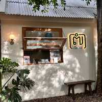 ร้านเจ็ดโมง