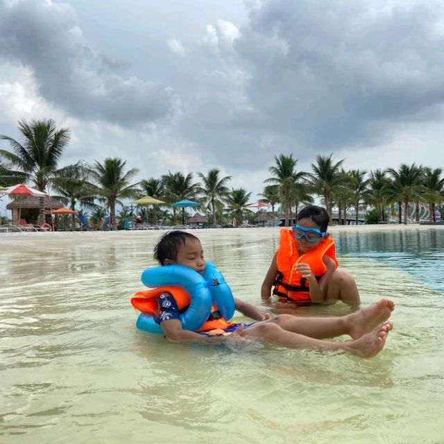 河內皇家波浪公園Royal Wave Park
