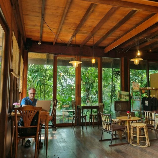 Lifehouse Cafe บรรยากาศฟินๆ @ฉะเชิงเทรา