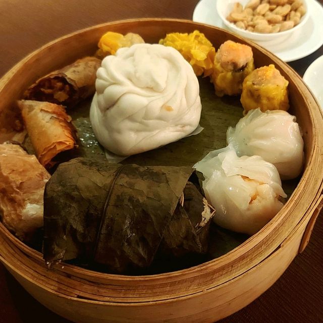 Looking for Dimsum? Luk (No) Foo(rther)