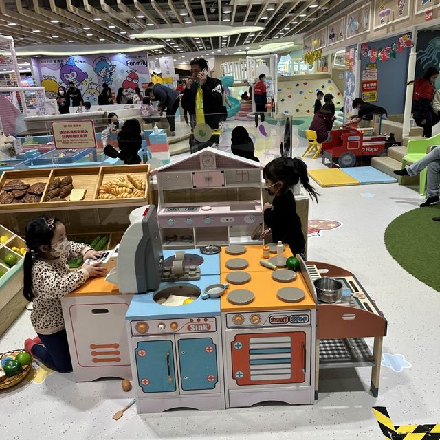 100fun 樂富超人氣兒童遊樂場