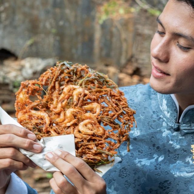 ถนนคนเดินย้อนยุคตะกั่วป่า กินขนม ชมเมืองเก่า