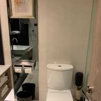 鬧市中心的舊式翻新酒店🏨彌敦酒店🫧