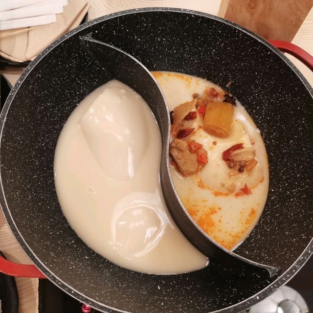 Collagen soup(BIJIN NABE)