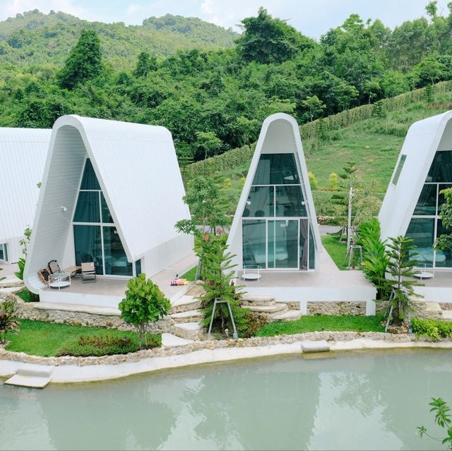 De'Camp Hill Ka-ang  นครนายก