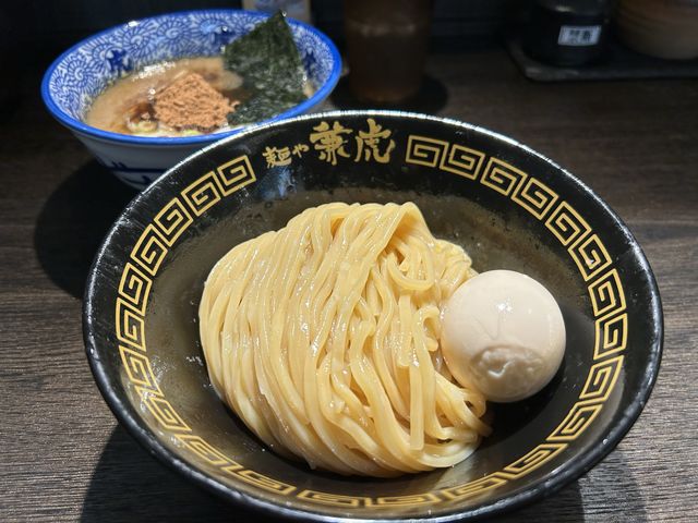 【福岡】魚介系つけ麺の超人気店「麺や兼虎」