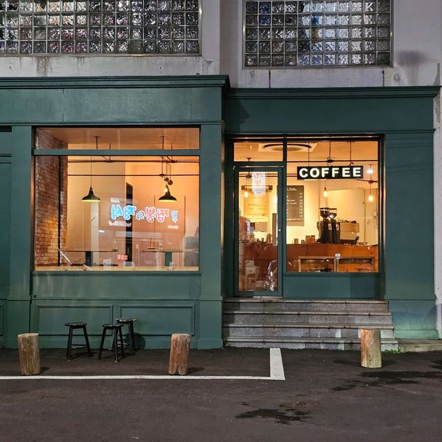커피 자부심이 느껴지는 제주공항 근처 카페 ☕️ 플랏포 카페