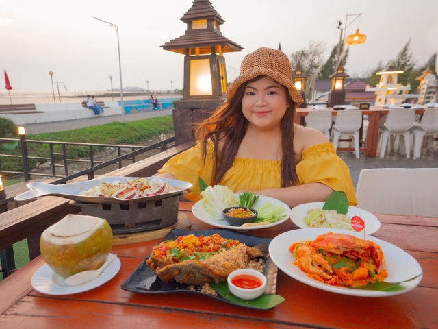 ร้านอาหารริมทะเล 📍บางปู