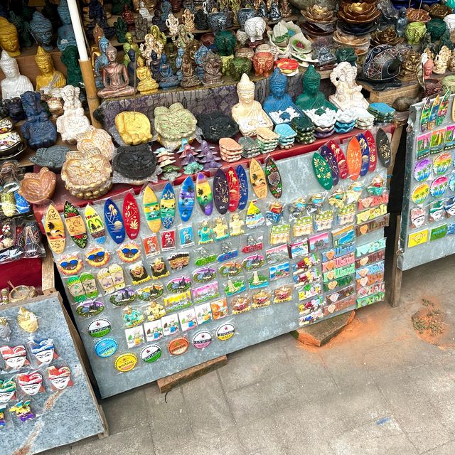 【インドネシア/バリ】ウブドでローカル感を感じながら安くショッピングが出来るPRIANKA UBUD ART MARK