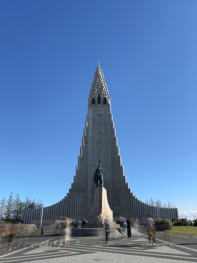 🇮🇸冰島 彩虹大道 哈爾格林姆教堂旁特色小店 超多貓咪🐱