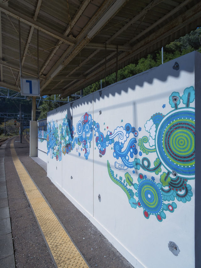 【和歌山】まだ認知度低い‼️自然をモチーフにしたアート空間広がる映える駅✨※マップ付 