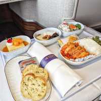THAI AIRWAYS | รักคุณเท่าฟ้าพารีวิวชั้นธุรกิจ