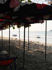 ชมวิวพระอาทิตย์ตก หาดแหลมแม่พิมพ์ หาดสวย กิจกรรมเพียบ! 🌊