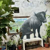 Uncovering Melaka's Vibrant Street Art: A Family Adventure