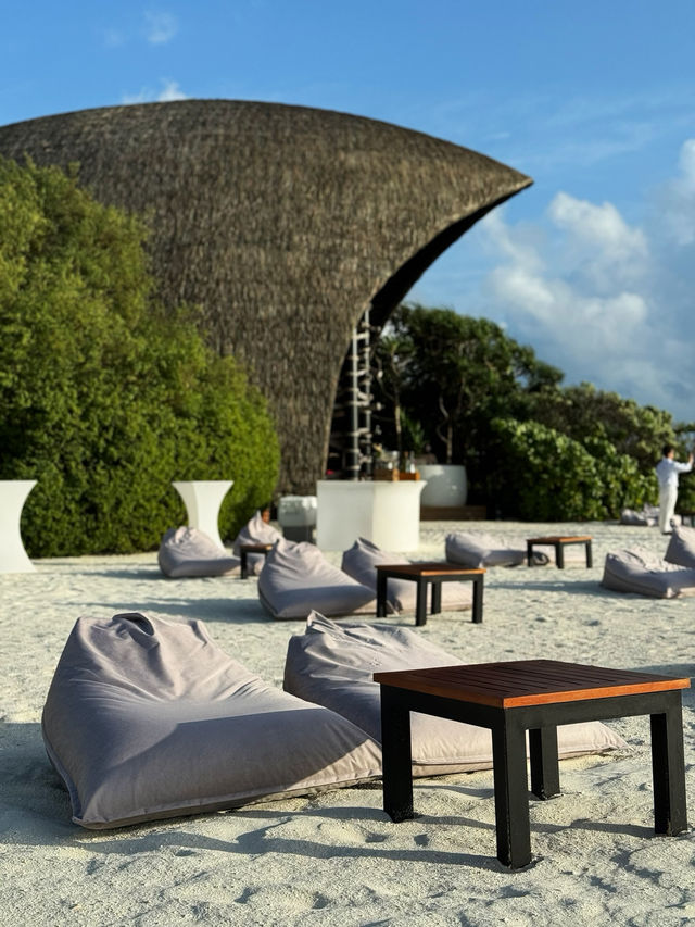 🥂 Sunset Bar in Maldives