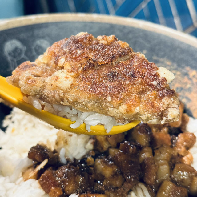 食神瀑布陽澄湖蟹黃撈麵～等等HEA (九龍城)