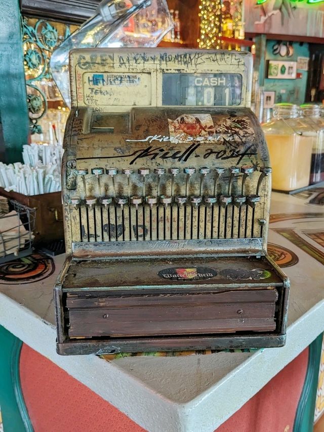 Cuban food and live music 