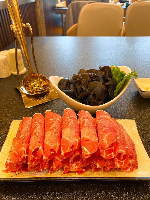 【ウランバートル】1人1鍋！絶品モンゴル羊肉しゃぶしゃぶ❤️