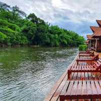 ล่องแพเมืองกาญ