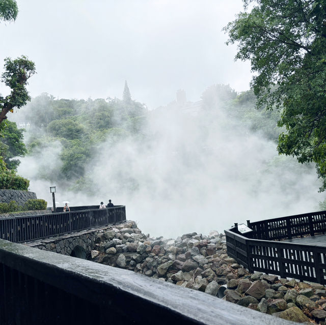 《探訪台北地熱谷：自然與療癒的奇幻旅程》 