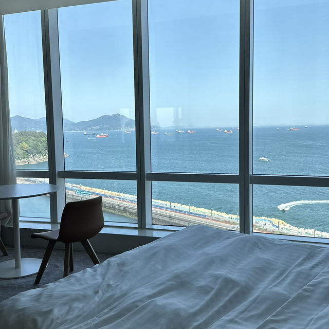 통창 오션뷰 호캉스의 진수 ‘여수 소노캄 호텔’