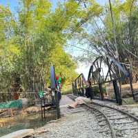 ตลาดน้ำสามวัง พนัสนิคมชลบุรี