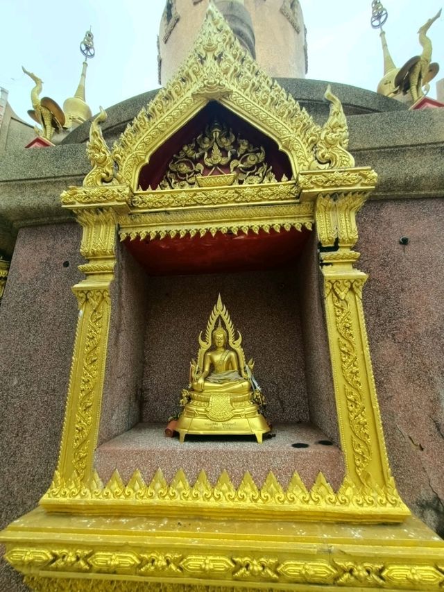 เที่ยววัดย่านหลักสี่