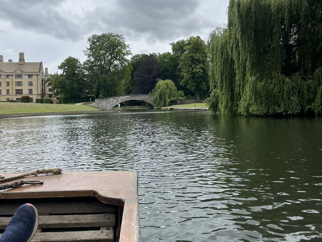 Punting Through the Knowledge Town: Discovering Cambridge’s Charm