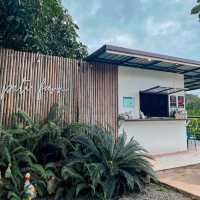 Cafe & Glamping