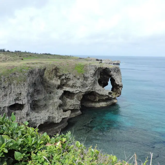 Manzamo: A Geological and Scenic Wonder in Okinawa
