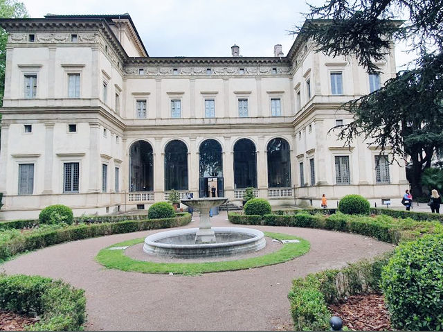 Villa Farnesina