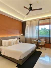 Hotel Adam Krabi โรงแรมสีส้มดีไซน์สุดเก๋ที่อ่างนาง