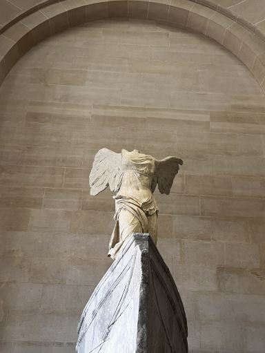 🎨 ルーブル美術館（Louvre Museum）: 世界最大級の美術館 | Trip.com パリ
