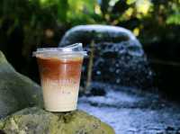ทานกาแฟที่ Hand stand coffee 