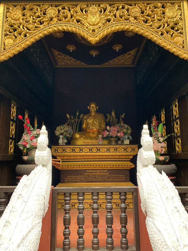 พาไหว้วัดพระแก้ว วัดคู่บ้านคู่เมืองเชียงราย 