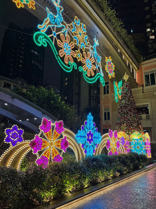 聖誕系列✨ 灣仔利東街「Dazzling Christmas」燈飾璀璨🎄✨