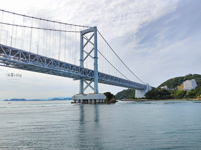 淡路島必去景點：鳴門漩渦(鳴門の渦潮)，搭船近距離感受漩渦帶來的震撼感