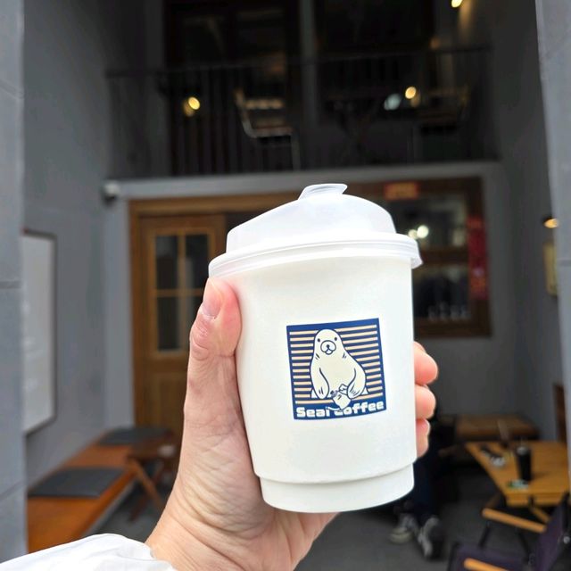 Seal Coffee กาแฟรสชาติดีในแหล่งสุดชิค