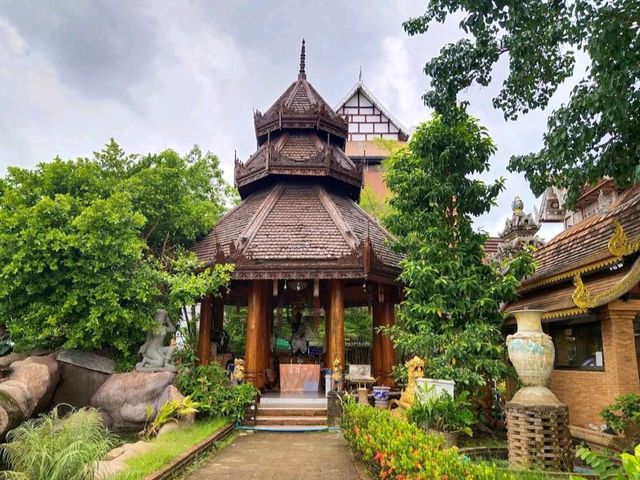 Wat Lok Moli วัดโลกโมฬี ไหว้พระเชียงใหม่ 