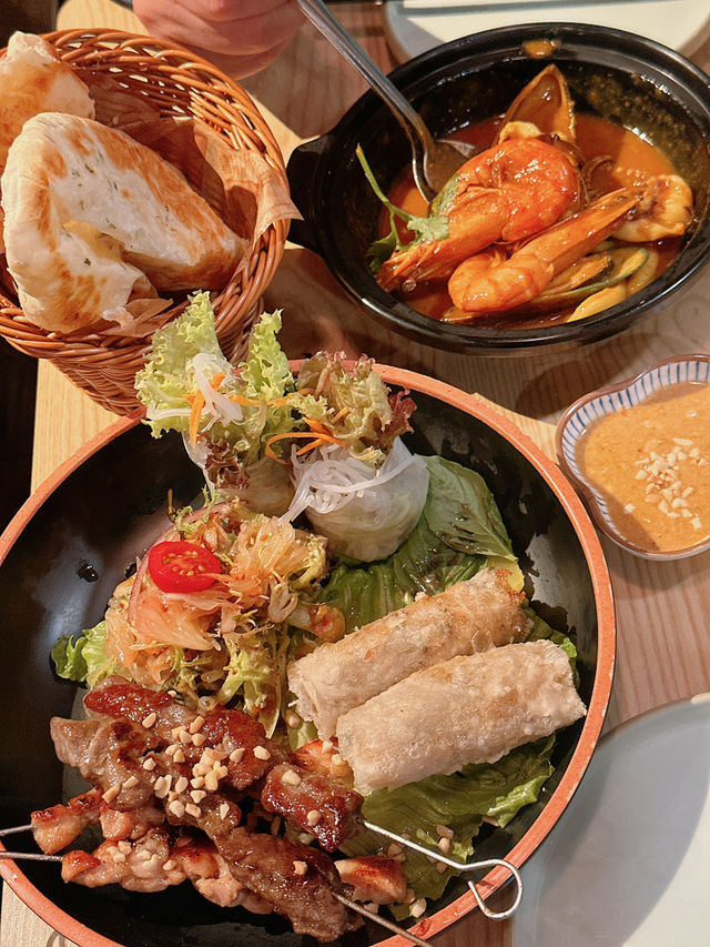 筲箕灣隱世越南菜街坊食堂｜越南老街