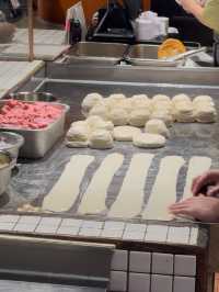 Mon Chinese Beef Roti: KL’s Viral Crispy Flatbread Lands in VivoCity