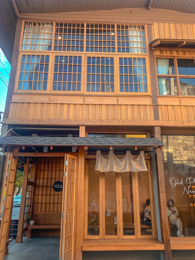 คาเฟ่โฮมมี่ สไตล์มูจิ Koff & Thing 📍 เชียงใหม่
